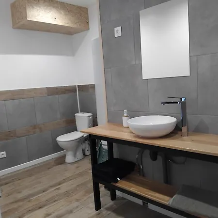 Le Domaine De L'ebenne Englefontaine