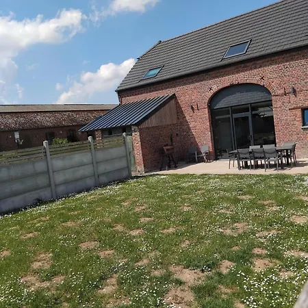 Le Domaine De L'ebenne Englefontaine