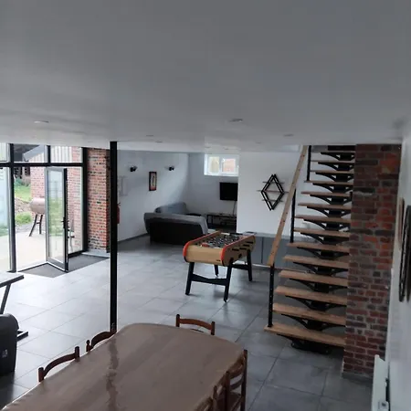 Le Domaine De L'ebenne Englefontaine