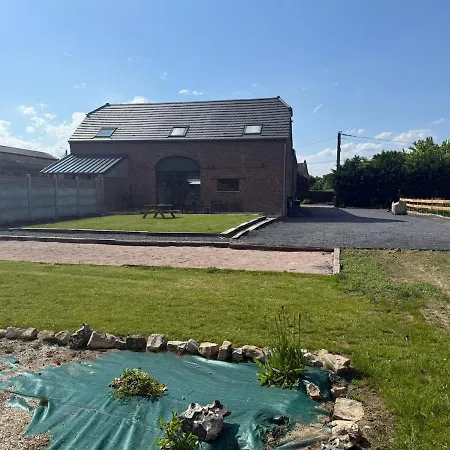 Le Domaine De L'ebenne Vakantiehuis *